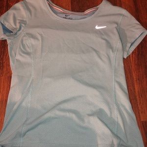 nike running shirt